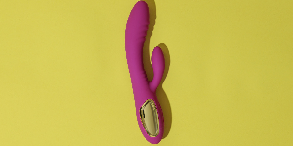 Guide To Women Adult Toys: The Intermediate Guide The Steps To Women Adult Toys